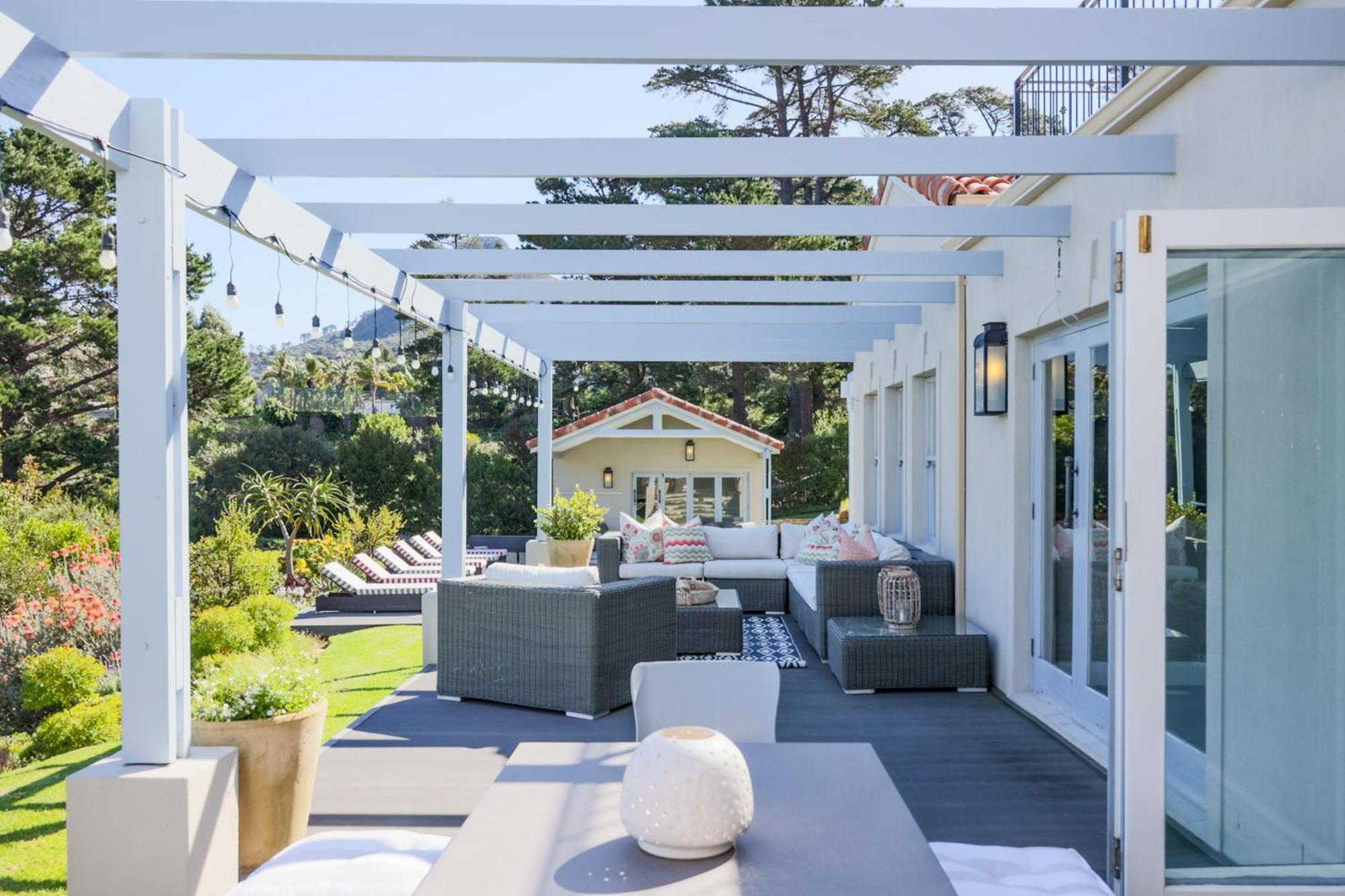 Luxe Family Home With Solar Power In Secure Hout Bay Estate Kapstaden Exteriör bild