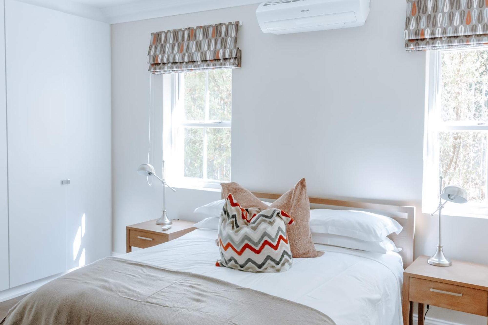 Luxe Family Home With Solar Power In Secure Hout Bay Estate Kapstaden Exteriör bild