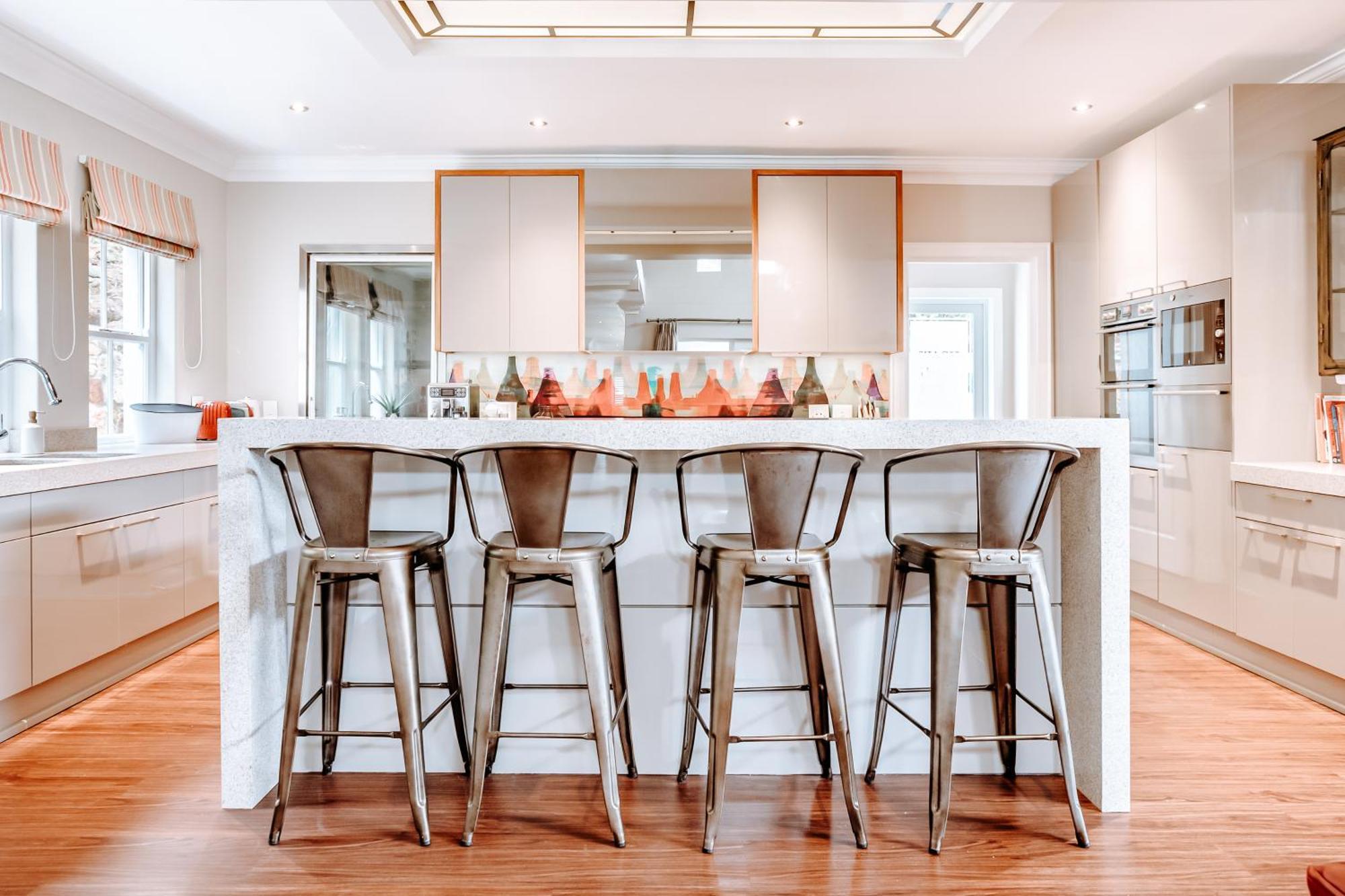 Luxe Family Home With Solar Power In Secure Hout Bay Estate Kapstaden Exteriör bild