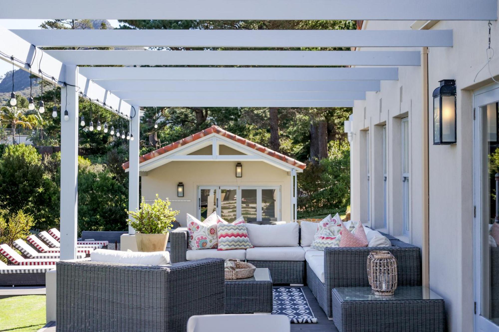 Luxe Family Home With Solar Power In Secure Hout Bay Estate Kapstaden Exteriör bild